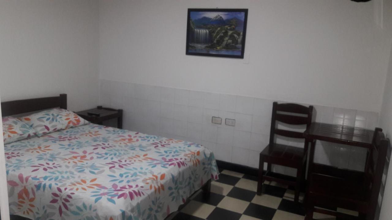 Hospedaje Santa Barbara บูกา ภายนอก รูปภาพ