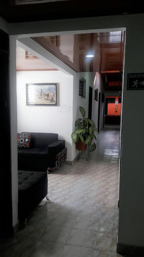 Hospedaje Santa Barbara บูกา ภายนอก รูปภาพ