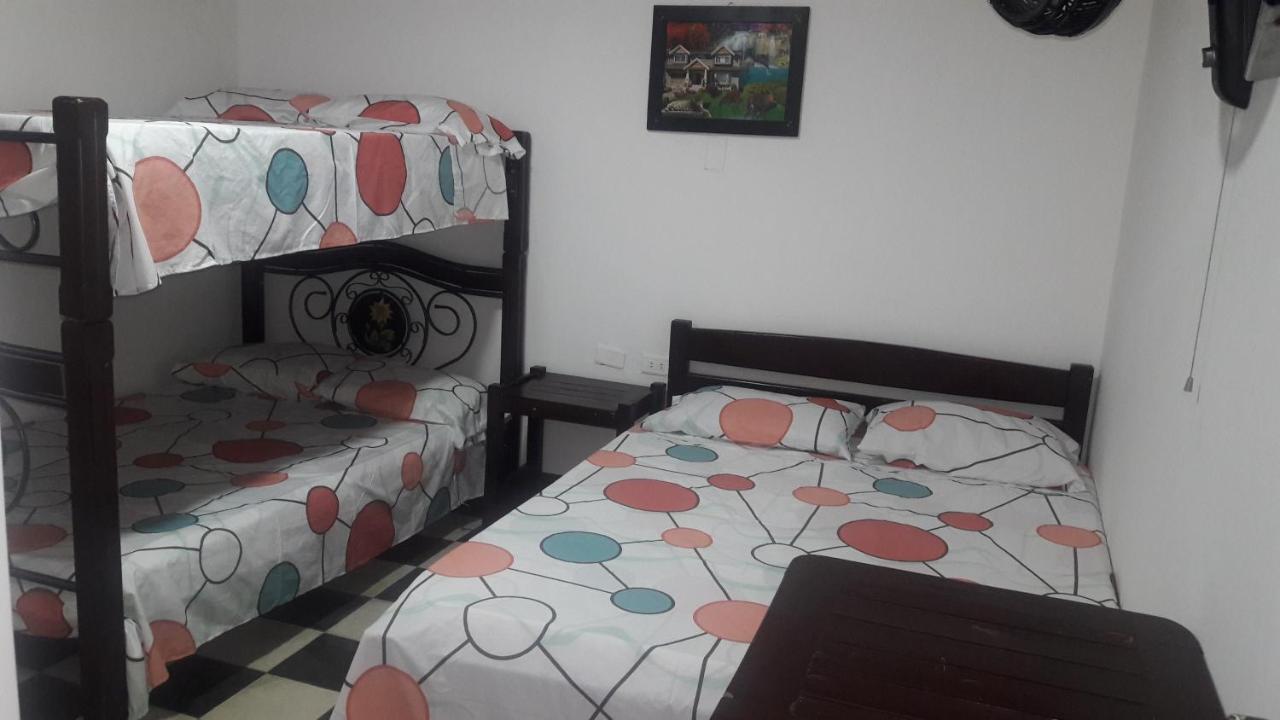 Hospedaje Santa Barbara บูกา ภายนอก รูปภาพ